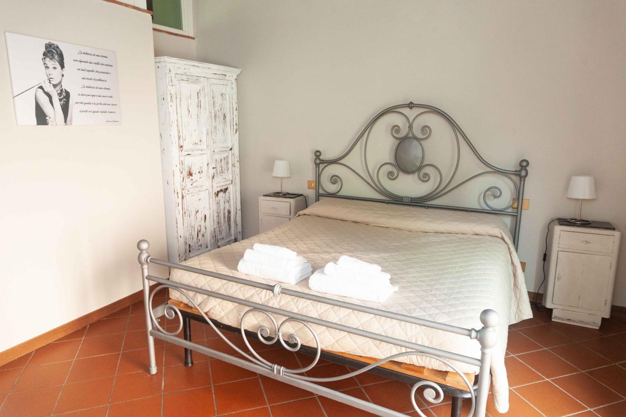Bed And Breakfast Villa Torre Degli Onesti Apartments Лукка Экстерьер фото